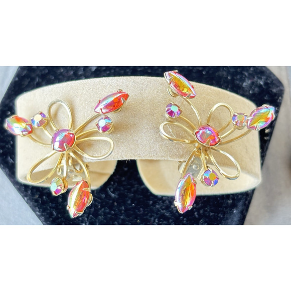 Vtg Pink Irridescent Aurora Borealis Prong Set Clip On Earrings Gold-tone - Picture 9 of 14